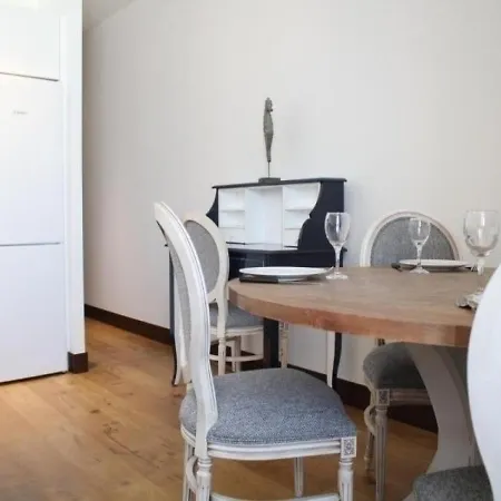 Quai Aux Vivres 4 Apartamento *